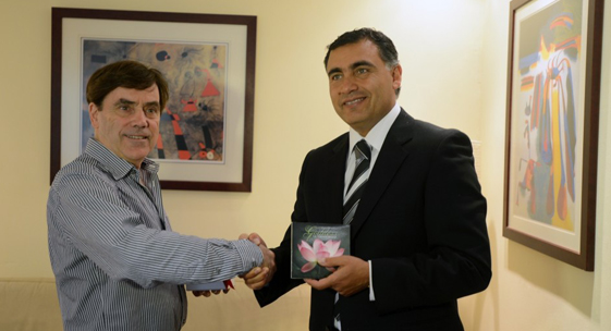 Coxon y alcalde Vittori, imagen www.maipu.cl