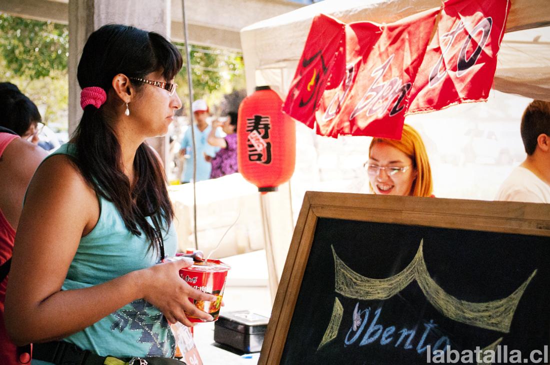 "Obento" un lugar especial para alimentarse en la Feria Friki, con comida China.
