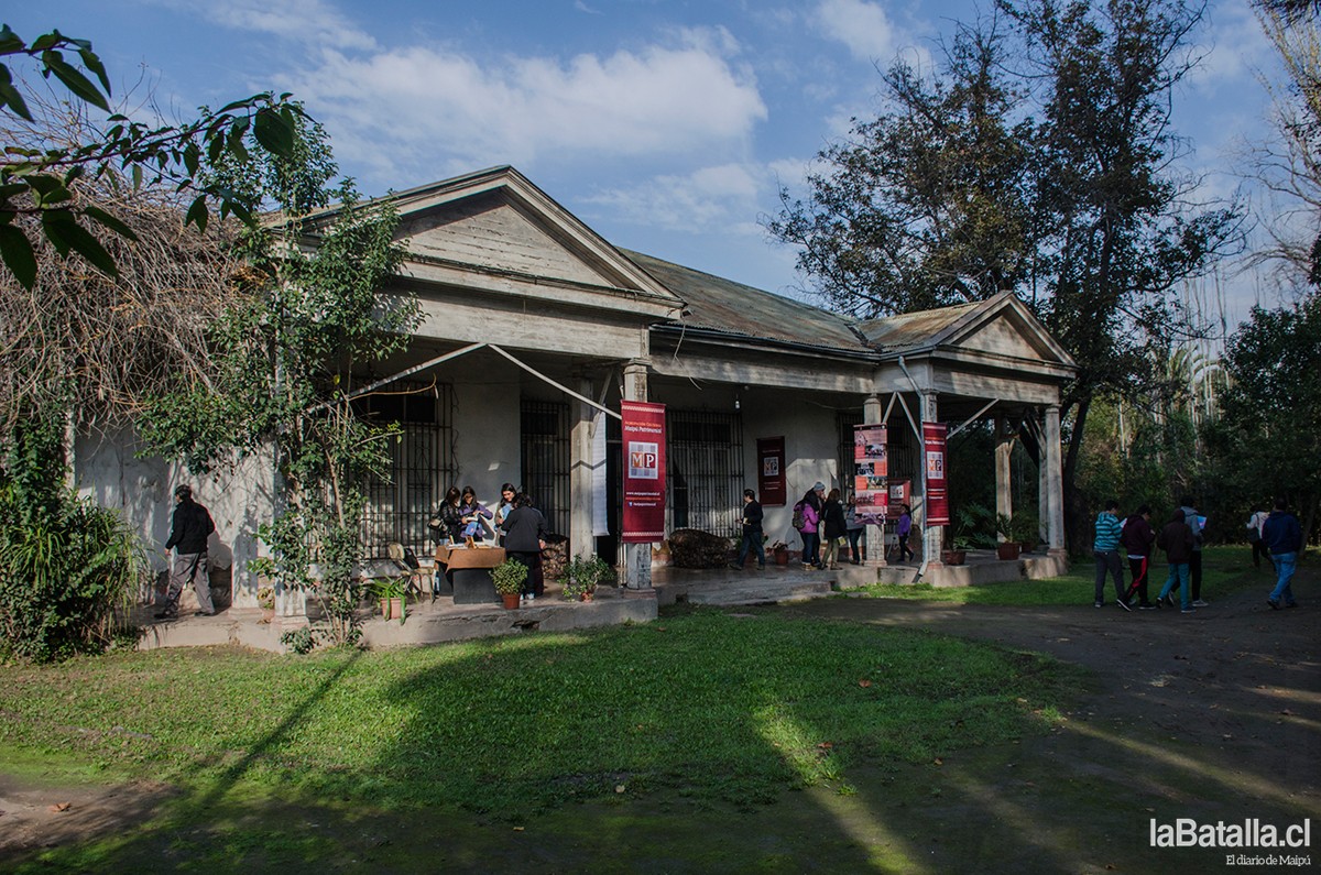 La casona de la familia Infante Larraín, en Pajaritos con Avenida Sur. 