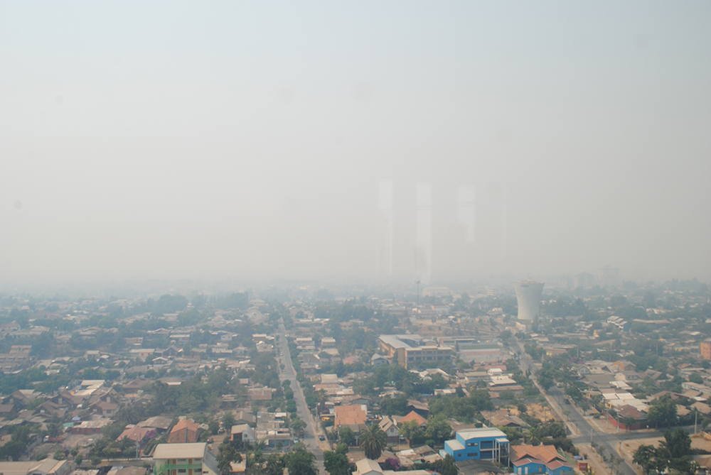 Gral. Las Heras (izq) y San Martin (der), cortadas por Chacabuco. Al fondo, Copa de agua de SMAPA (Maipú con San Martín)