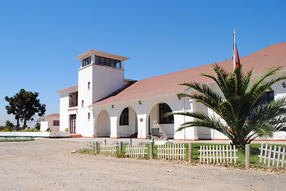 La casona donde funciona la administración del fundo.