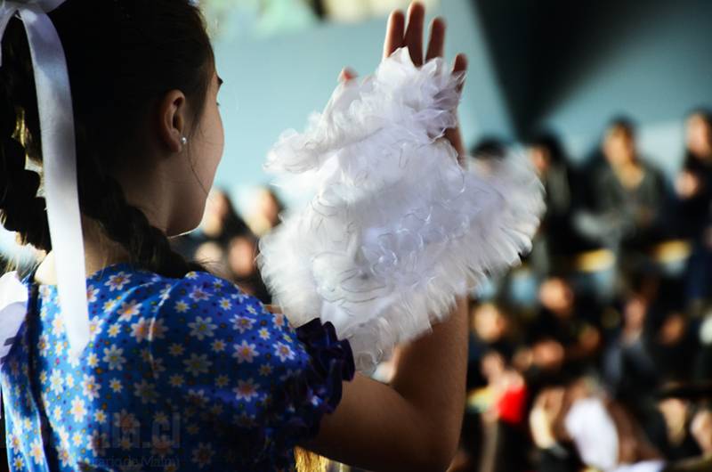 RoyalAmericanSchoolCueca7