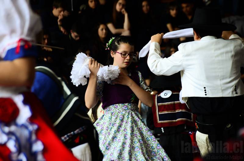 RoyalAmericanSchoolCueca8