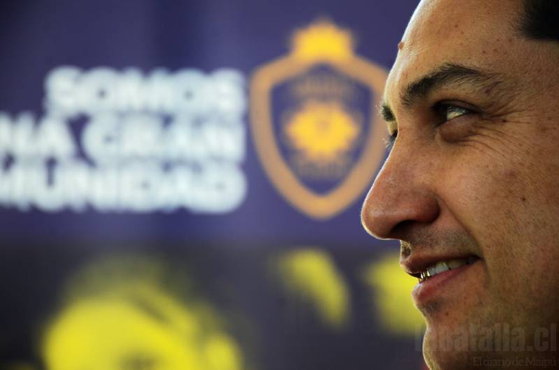 Claudio González Salinas, sostenedor del Royal American School.